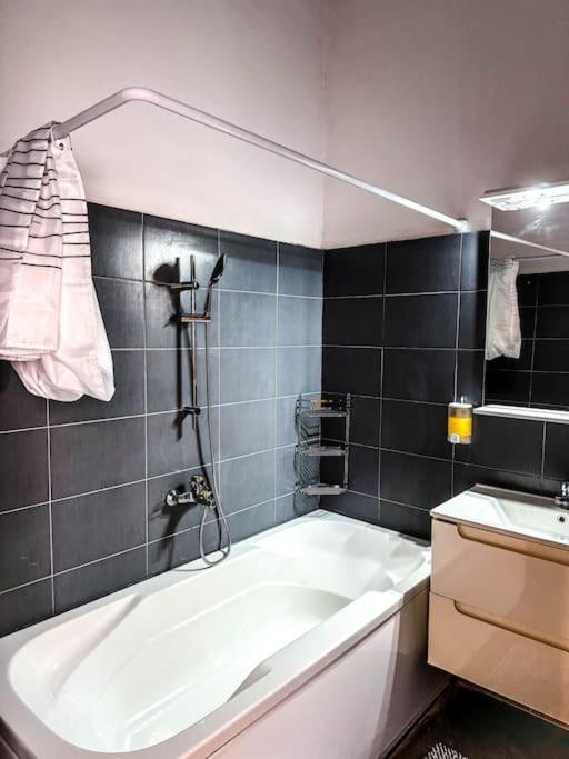 Cozy & Charming Apt. Downtown Apartment Timisoara Luaran gambar